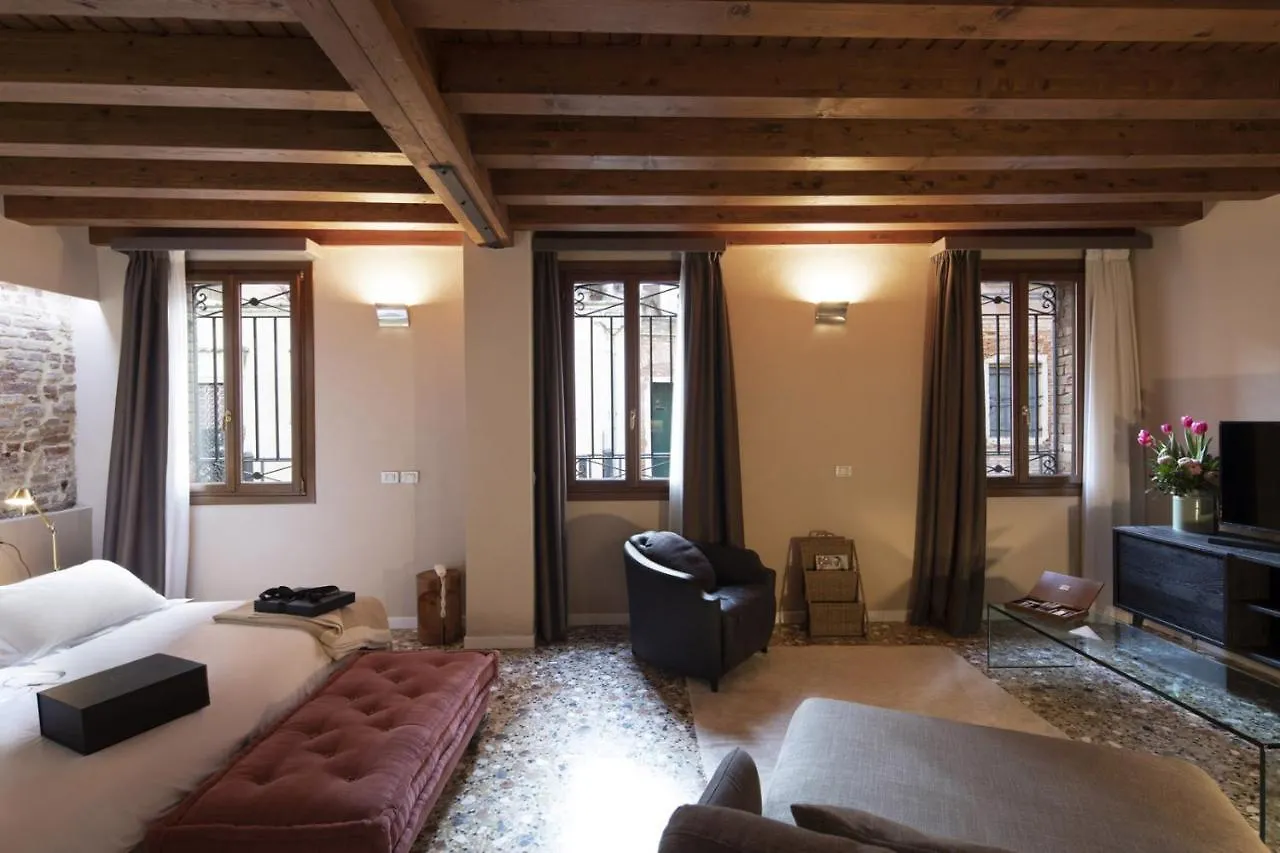 Corte Di Gabriela Venice 4*,  Italy