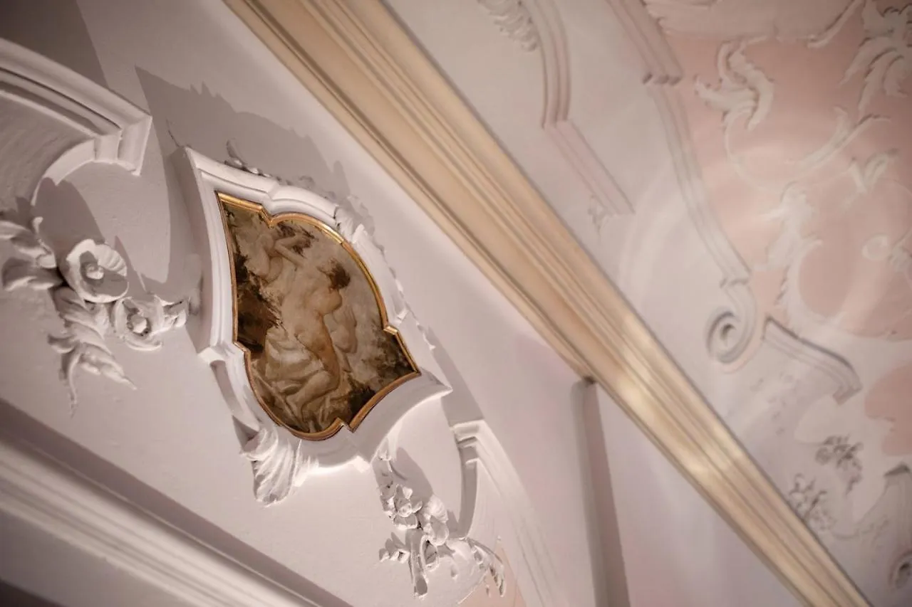 Corte Di Gabriela Venice 4*,  Italy